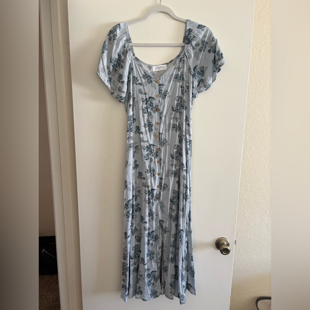 Carly Jean Los Angeles Blue Floral Maxi Dress
